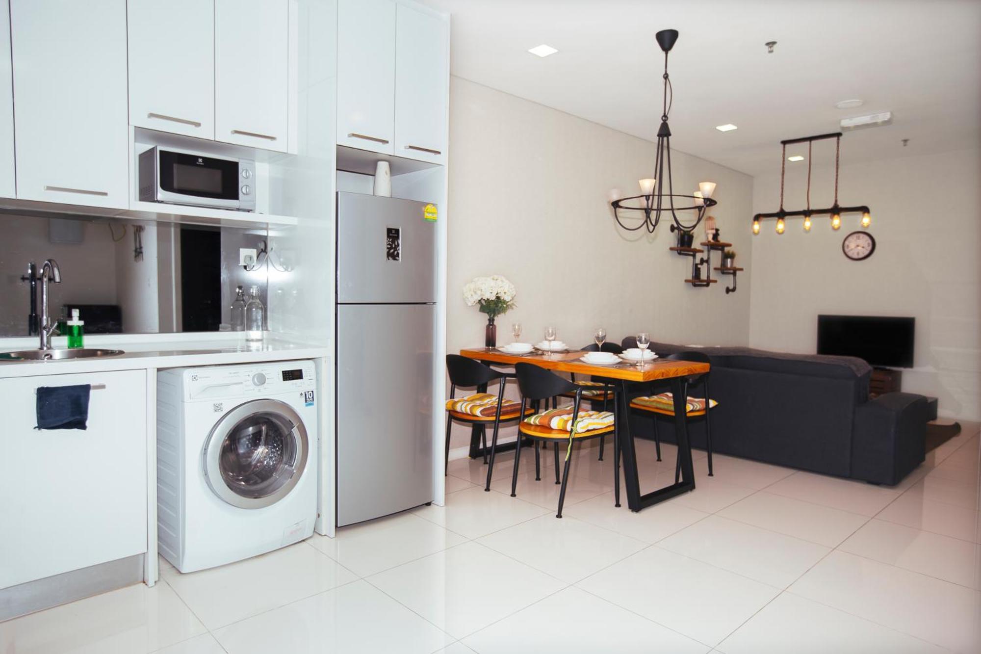 Summer Suites Klcc By Apartx Kuala Lumpur Luaran gambar