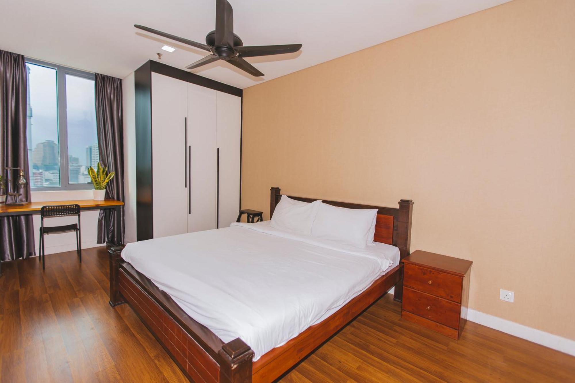 Summer Suites Klcc By Apartx Kuala Lumpur Luaran gambar