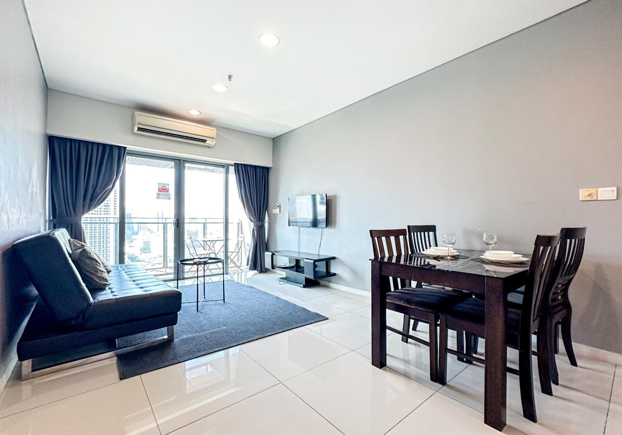 Summer Suites Klcc By Apartx Kuala Lumpur Luaran gambar